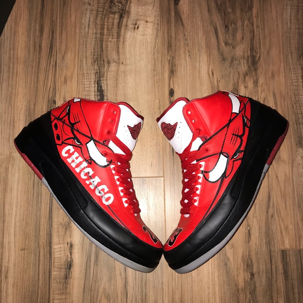 Jordan 2 Custom Chicago Bulls